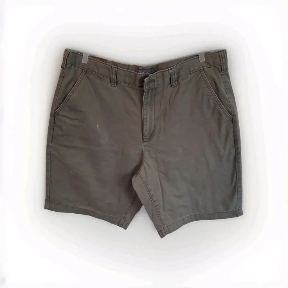 Eddie Bauer Men's Gray Chino Shorts Flat Front Solid Logo Pocket Accents